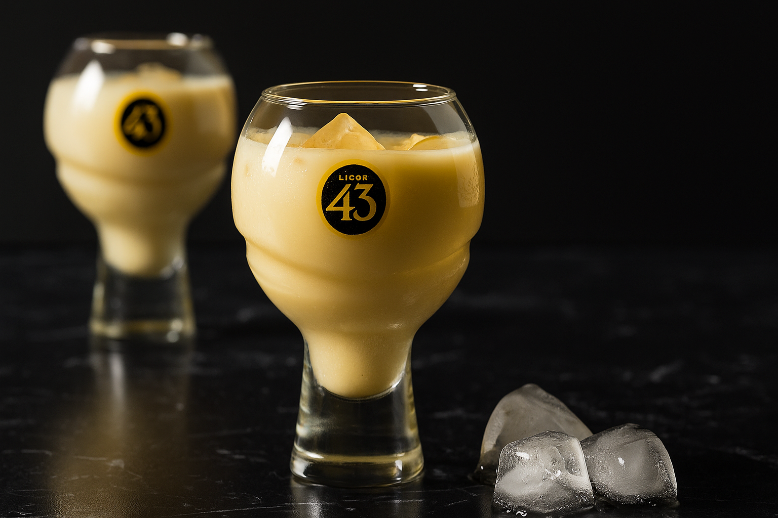 ¿De qué está hecho el Licor 43?